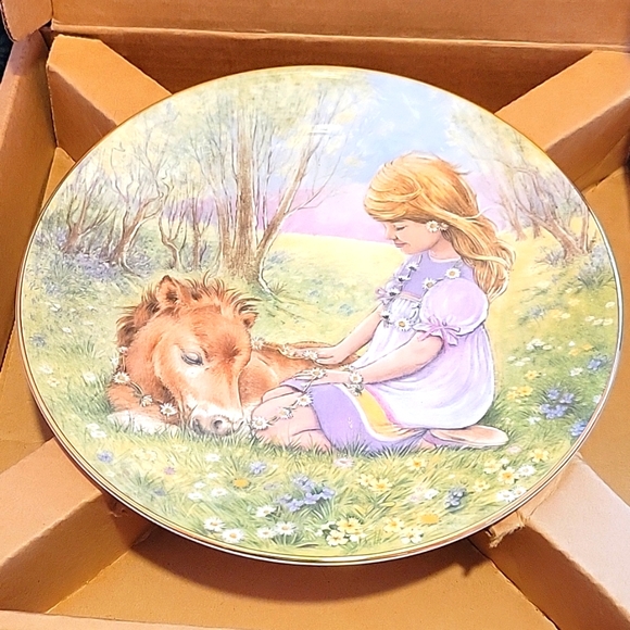 Hamilton Collection "Sunday's Child" - Picture 1 of 5